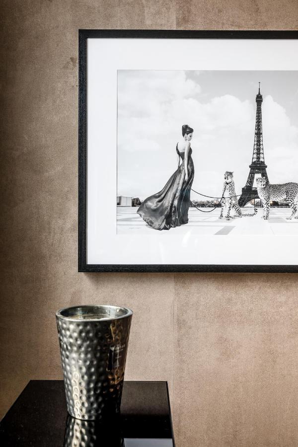 L'Attique Des Artistes Yourhosthelper Cannes Exteriör bild